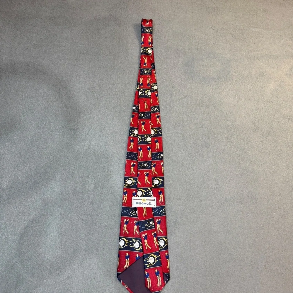 Woodward Vintage Red Silk‎ Golf Tie Novelty Golfer Sports Theme Necktie